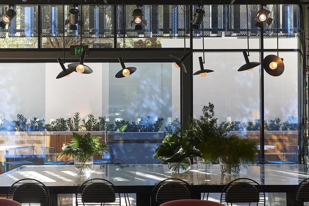 Tribe Perth Kings Park Hotel 4*,